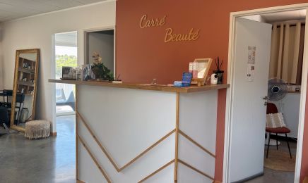 Carré Beauté - Coiffure Esthétique Ongle Rocbaron : Coiffeur à Rocbaron
