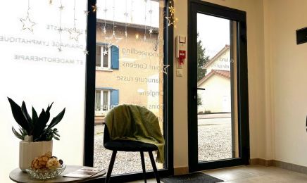 Latelier de Caro : Manucure à Pusignan