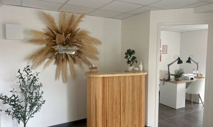 Nao’Mille Beauté : Manucure à Saint-Savinien