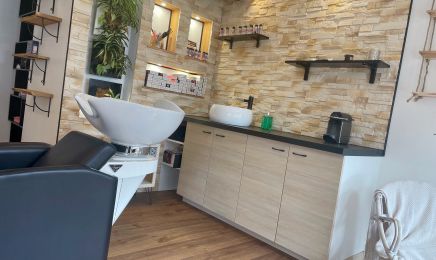 La paillote coiffeur créateur by Samuel : Coiffeur à Plourin-lès-Morlaix