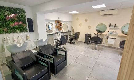 ARTISAN COIFFEUR : Coiffeur à Calvisson