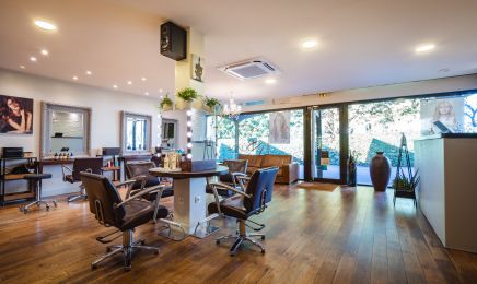Bo Zine : Coiffeur à Plaisir
