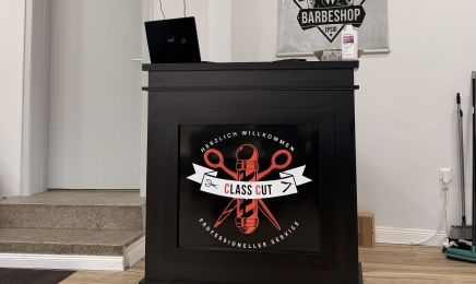 Class Cut Herrenfriseur Halstenbek: Kosmetikstudio in Halstenbek
