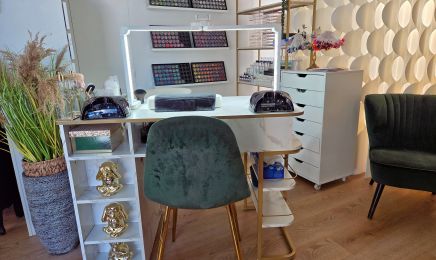 Beauty Care - La Roche : Manucure à La Roche-sur-Yon