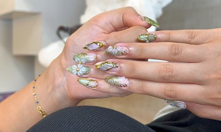 AH Nail : Manucure à Limas
