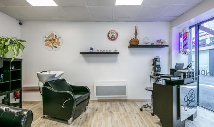 Morello Salvatore  : Coiffeur à Vif