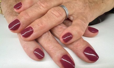 Aurélie Paschini Ongles et Maquillage  : Manucure à Saint-Georges-de-Reneins