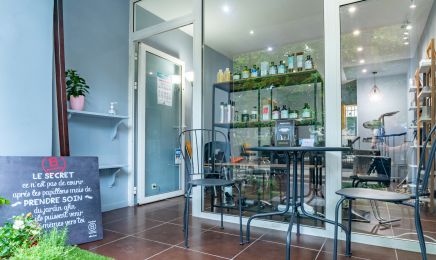 Design 15 : Coiffeur à Paris