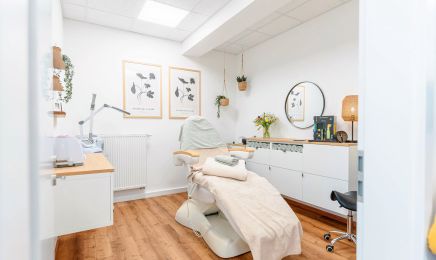 Cosmetics: Kosmetikstudio in Eggenfelden