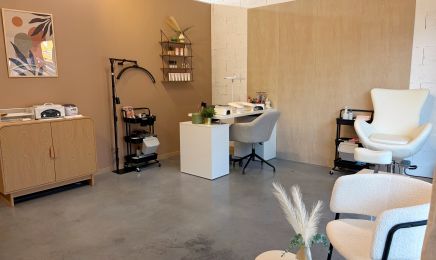 L'Atelier des Docks : Coiffeur à Le Thor