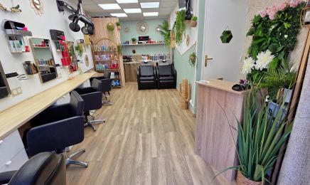 L'ATELIER DI'VINH : Simiane-Collongue  : Coiffeur à Simiane-Collongue