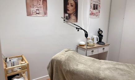 Pose douceurs chez Mylaa Evans : Institut de beauté à Clermont-Ferrand