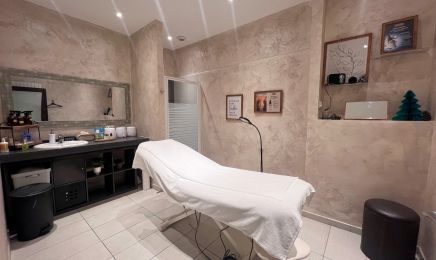 Maison de beauté LB : Manucure à Yutz