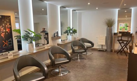 Salon 360 by Philipp, Alexander: Friseur in Kleve
