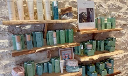 La grange Beauté : Manucure à Chaumont