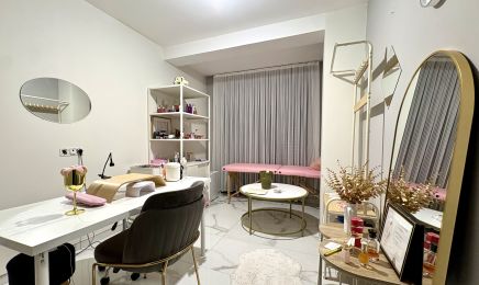 MeryyBeauty Room : Manucure à Saint-Herblain