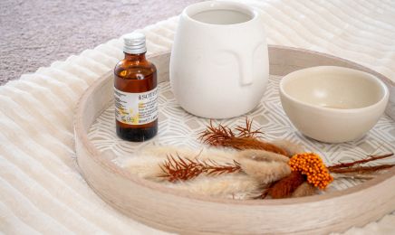 La Maison de Beauté - Charlotte  : Manucure à Tours