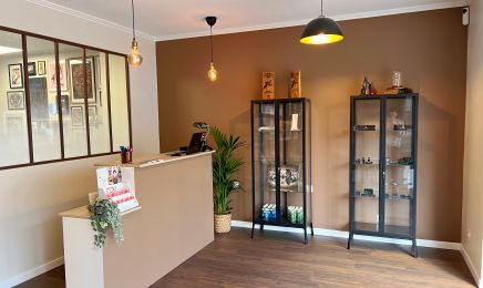 Hedera Piercing : Institut de beauté à Tours