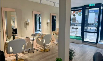 Maison YM Glam  : Manucure à Paris