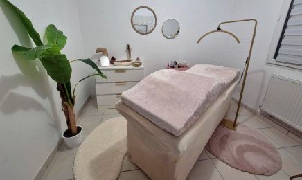 Sublimi’cils : Manucure à Nouzonville