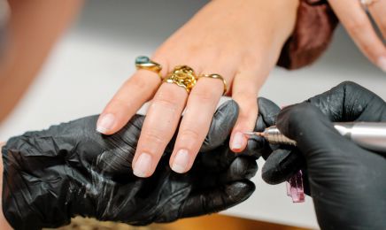 Ema Nails Studio - Manucure Russe : Manucure à Grenoble