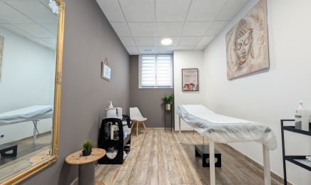 Helia Spa et beauté  : Manucure à Achicourt