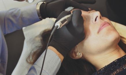 Le Comptoir du Sourcil  : Institut de beauté à Bouc-Bel-Air
