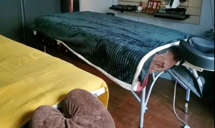 Le monde de Flo - Énergéticienne & Masseuse : Institut de beauté à Hyères