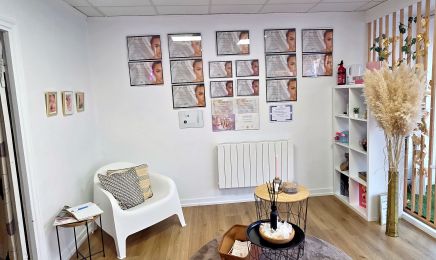 DERMO ZOU BEAUTY : Institut de beauté à Pont-de-Buis-lès-Quimerch