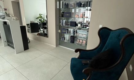 Nadja Lisin Hair & Make-Up Artist: Nagelstudio in Braunschweig