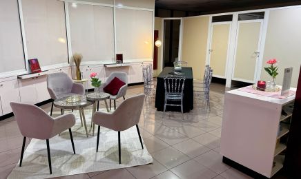 Phoenicia : Institut de beauté à Cayenne