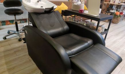 Bulle d’Hair Coiffure : Institut de beauté à Le Broc