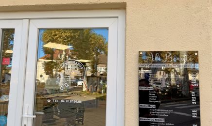 Ali’Beauté : Manucure à Cusset