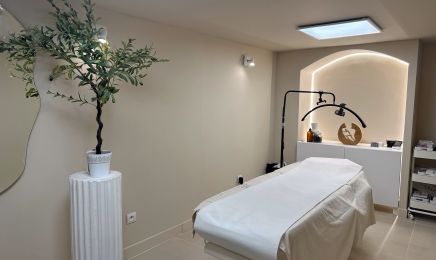 LC Centre Esthétique  Microblading & Êpilation définitive lyon 8  : Institut de beauté à Lyon
