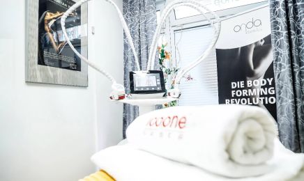 Redröh Hightech Beauty Experts: Nagelstudio in München