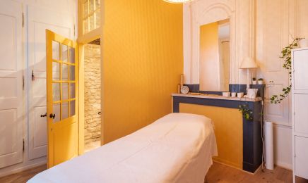 NaturoSpa institut Laetitia : Manucure à Chaumont