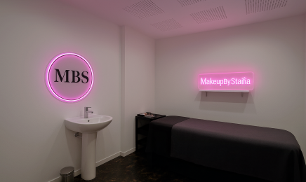 MAKEUP BY STAIFIA : Institut de beauté à Villeurbanne