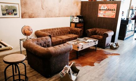 Eric: Barbier - Haircut & Shave | Hafencity: Barbershop in Hamburg