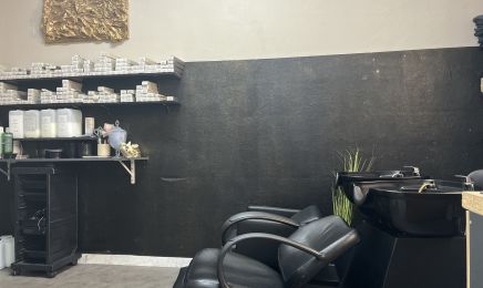 Jolie: Friseur in Singen (Hohentwiel)