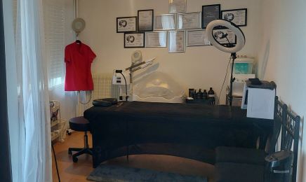 Beauty Sam Academy : Manucure à Massy