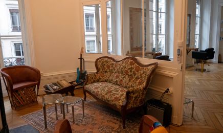 Théodore Viratel : Coiffeur à Lyon