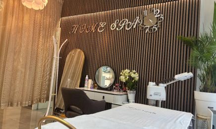Cryomotion Nagelstudio & Wimpernverlängerung: Kosmetikstudio in München