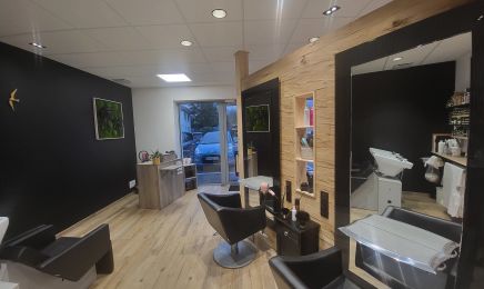 Aux 2 Fées : Barbier à Valdahon