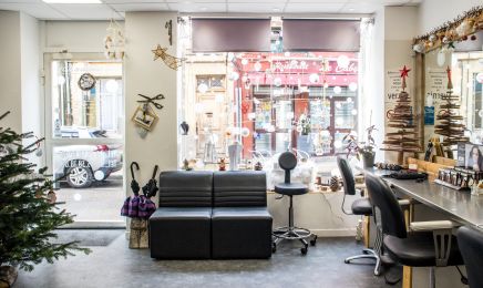 Les ciseaux d'or : Barbier à Couzon-au-Mont-d'Or