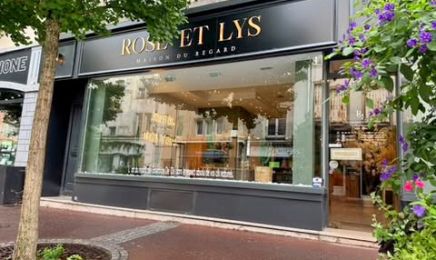 Rose et Lys : Manucure à Épinal