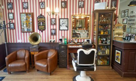 Mademoiselle Moustache Daumesnil : Coiffeur à Paris