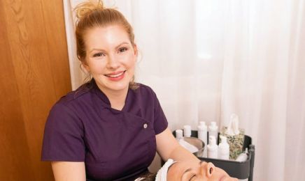Lara Groll Kosmetik: Friseur in Donzdorf
