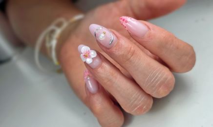 Tinker Nails : Manucure à Le Grand-Lemps