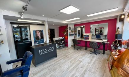 Saint chris'coiff : Coiffeur à Saint-Christophe-sur-le-Nais