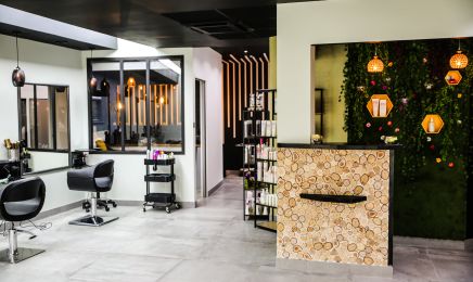 Amanda Kim  : Coiffeur à Saint-Didier-en-Velay